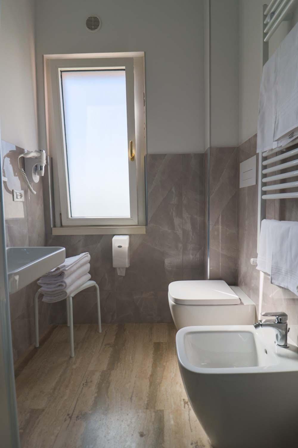 טרמולי Hotel Europa מראה חיצוני תמונה