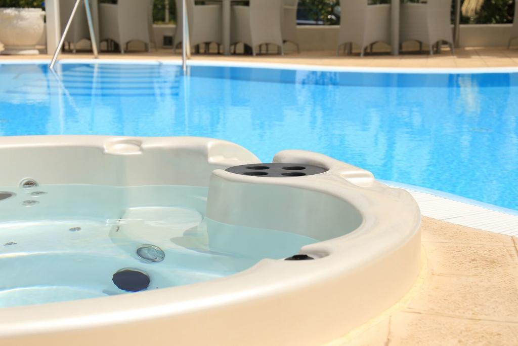 טרמולי Hotel Europa מראה חיצוני תמונה