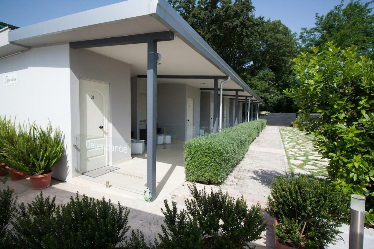 טרמולי Hotel Europa מראה חיצוני תמונה
